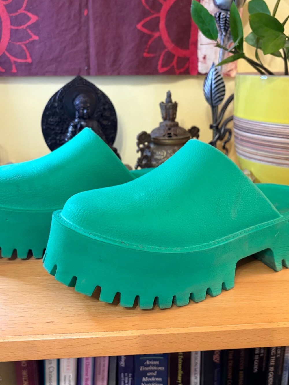 Jeffrey Campbell Clogge Green Platform Clogs Mules Lug Sole Chunky Sz 7 38 GUC